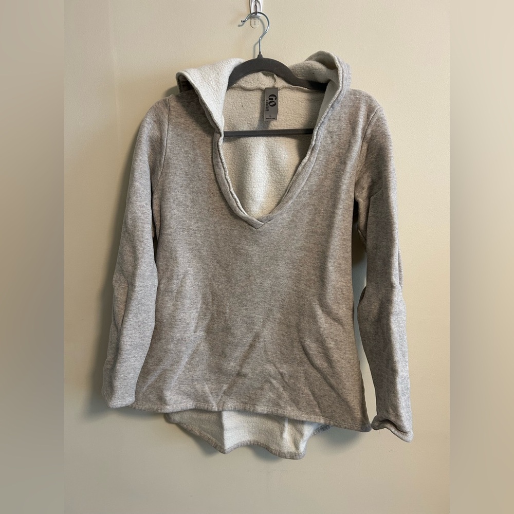 Go Couture Heather Gray V-Neck Hoodie